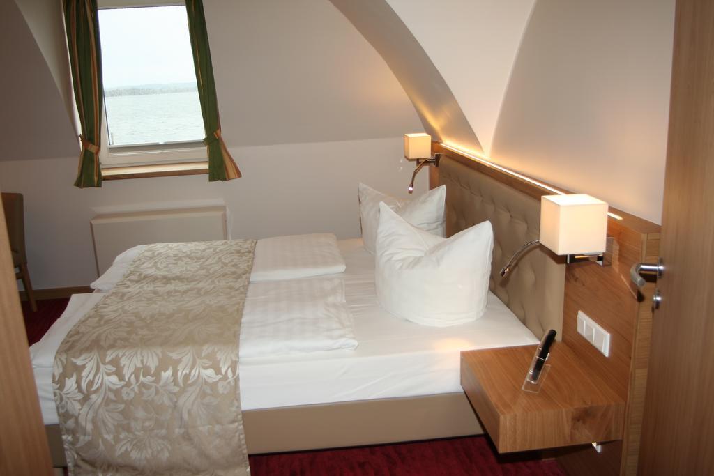 Bootshaus Neustrelitz Hotell Rom bilde