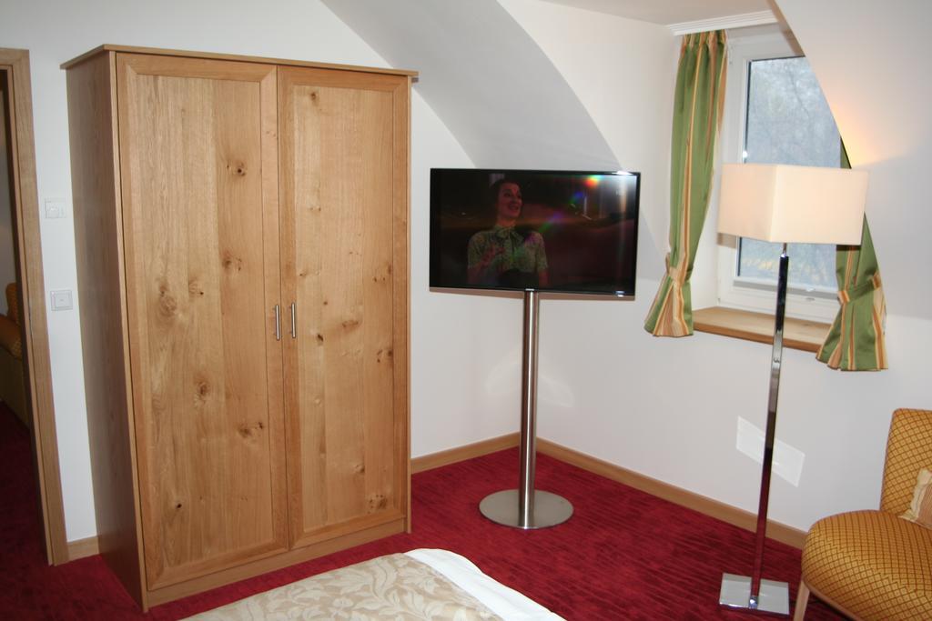 Bootshaus Neustrelitz Hotell Rom bilde